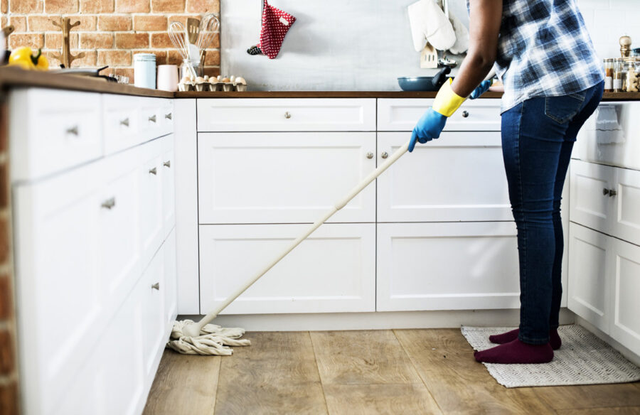 Como organizar a casa em poucos minutos por dia sem acumular tarefas